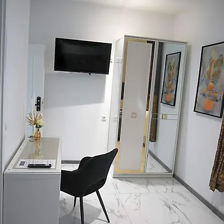 Sd Aparthotel 3*